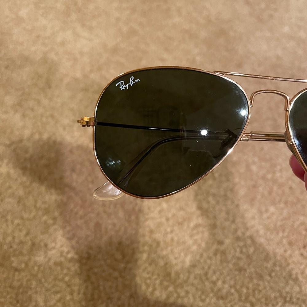 Ray-Ban Gold Aviator Sunglasses - Picture 12 of 16